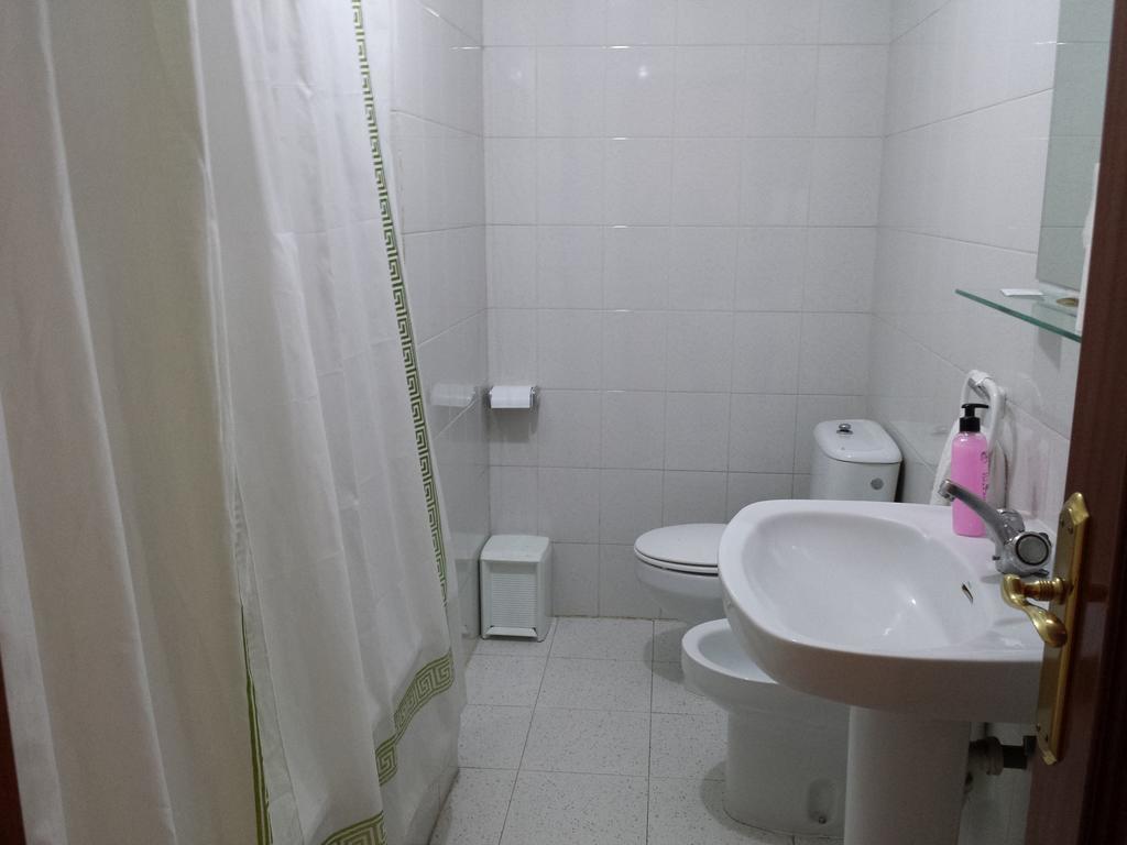 Hostal Atila Ricobayo 部屋 写真