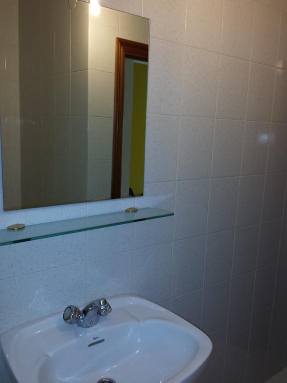 Hostal Atila Ricobayo 部屋 写真